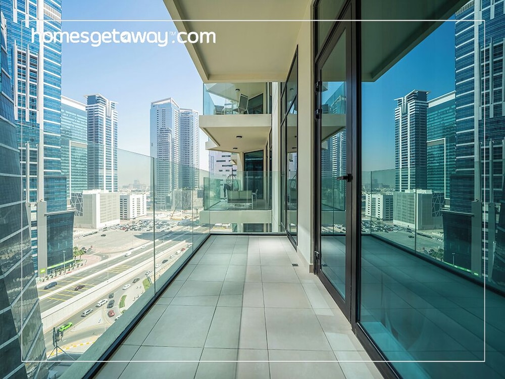 Contemporary 2BR Apt Fully Furnished
