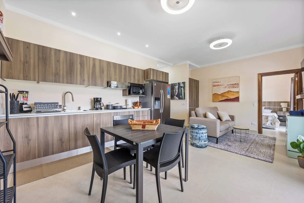 Modern Home with Lush Mountain Views and Spectacular Shaded Terrace in Private Gated Community
