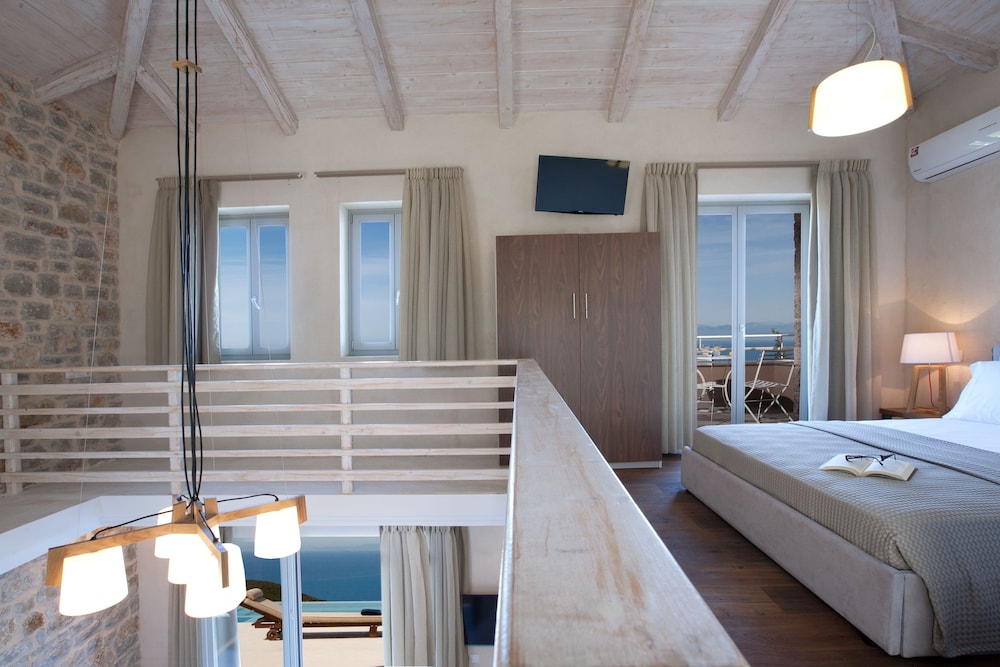 Ionian Horizon Villas