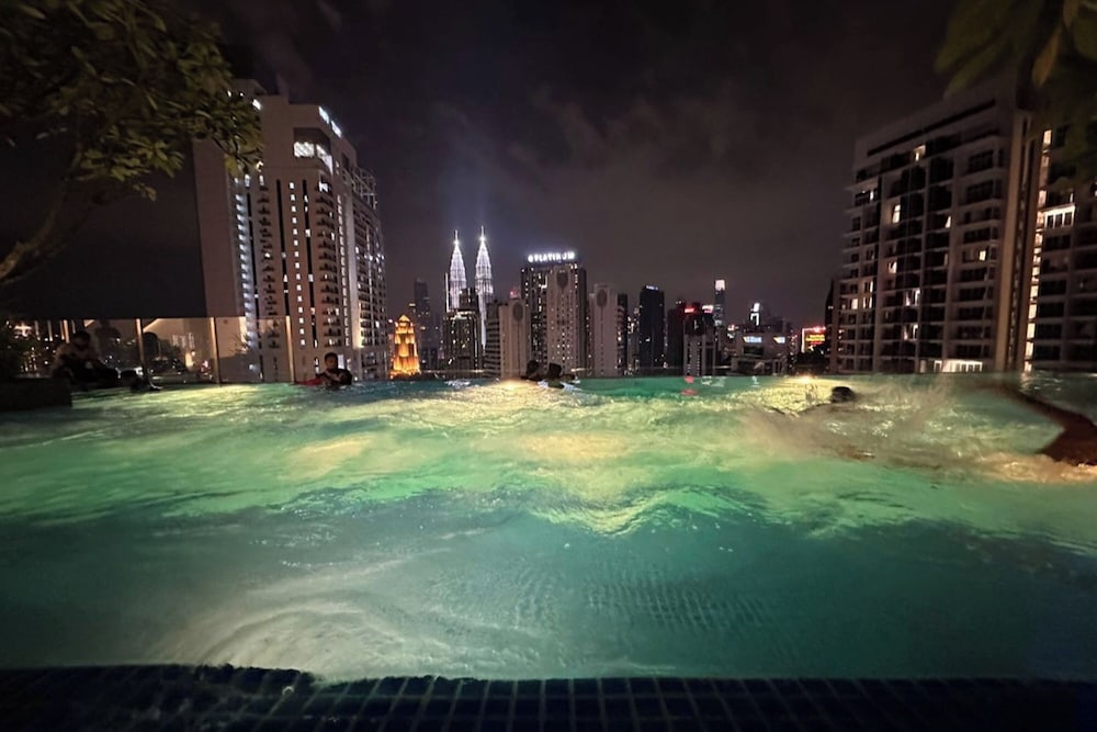 Majestic Residence KLCC By Flixhome