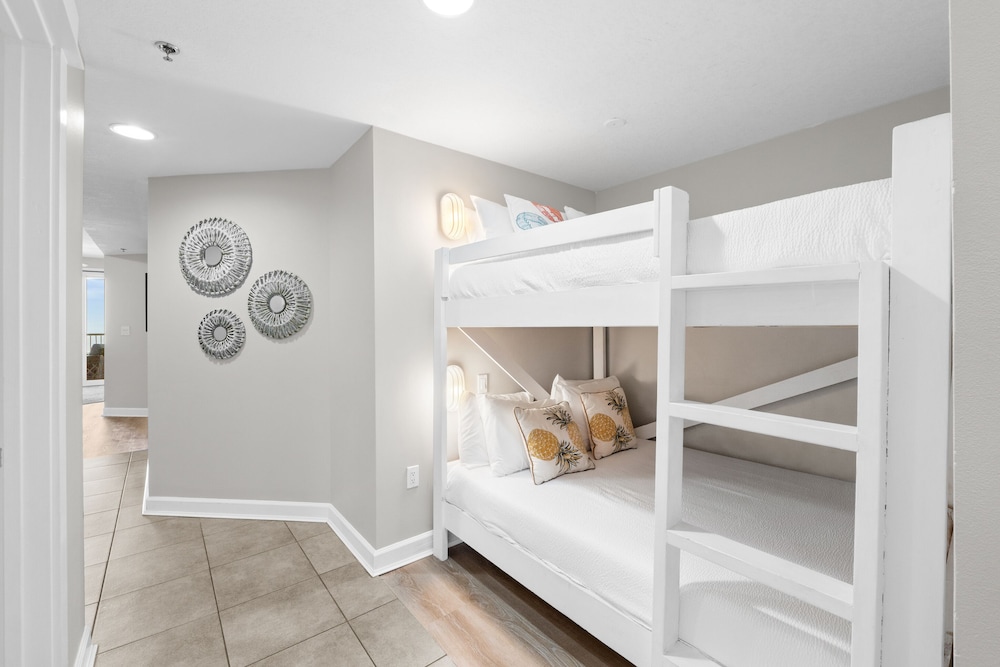 Grand Panama Beach Resort by Panhandle Getaways