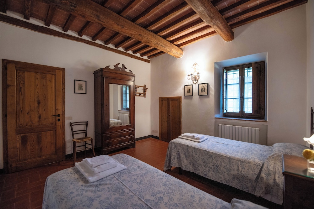Green Hill Apt In Tuscan Countryside