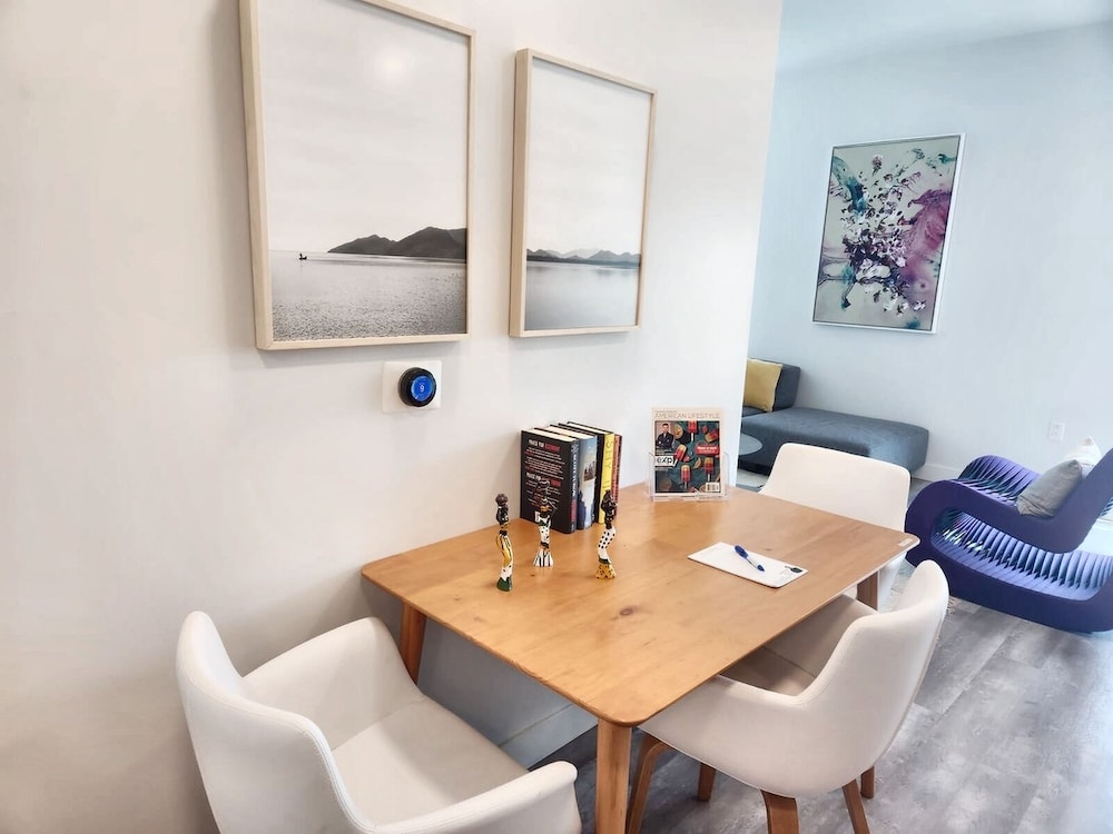 Melrose Rooftop Boutique Residences