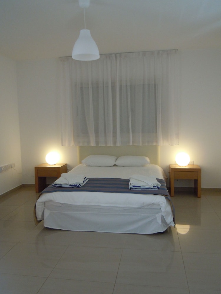 Athena Beach Villa