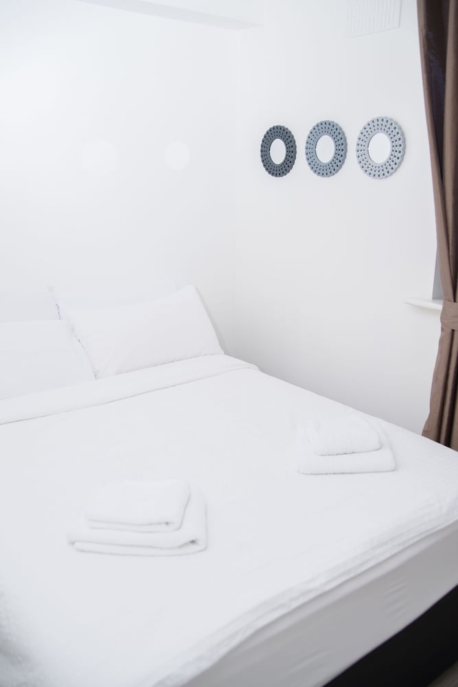 Luxury Executive Serviced Apartment