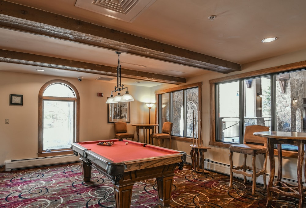 Red Hawk Lodge 2269