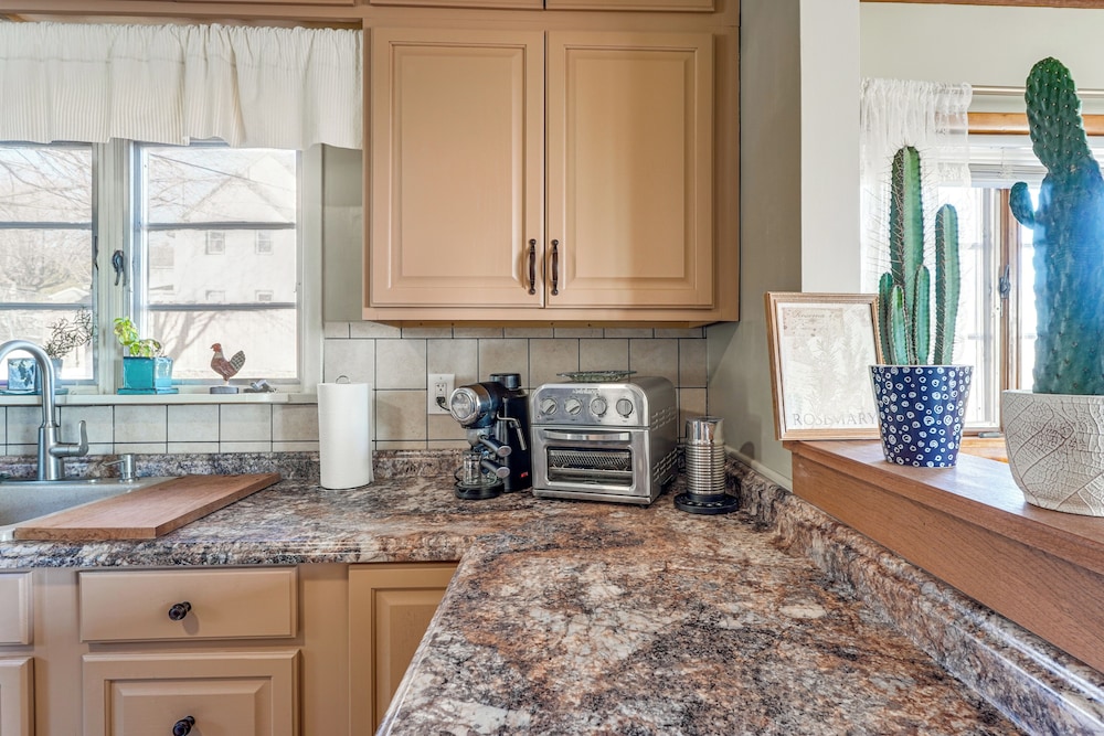 Bring A Pet: Family Home w/ Yard in Pen Argyl!