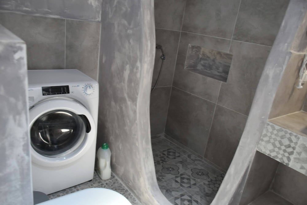 Photo 48