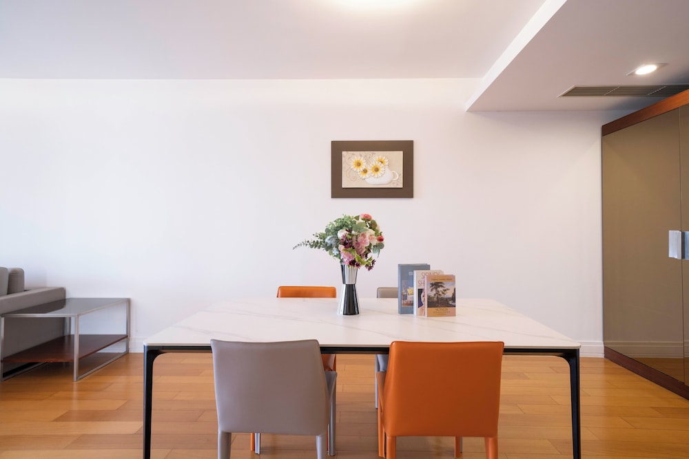 Tyms Cozy 2BR 1BA Apt Yongxin Century