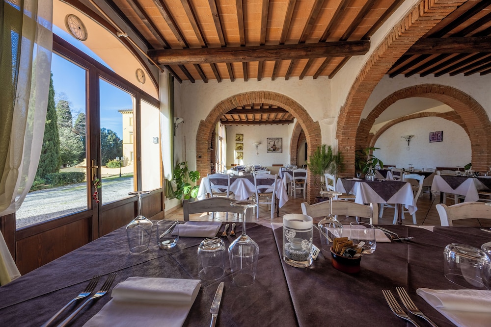 Borgo San Martino Residence Hotel & SPA
