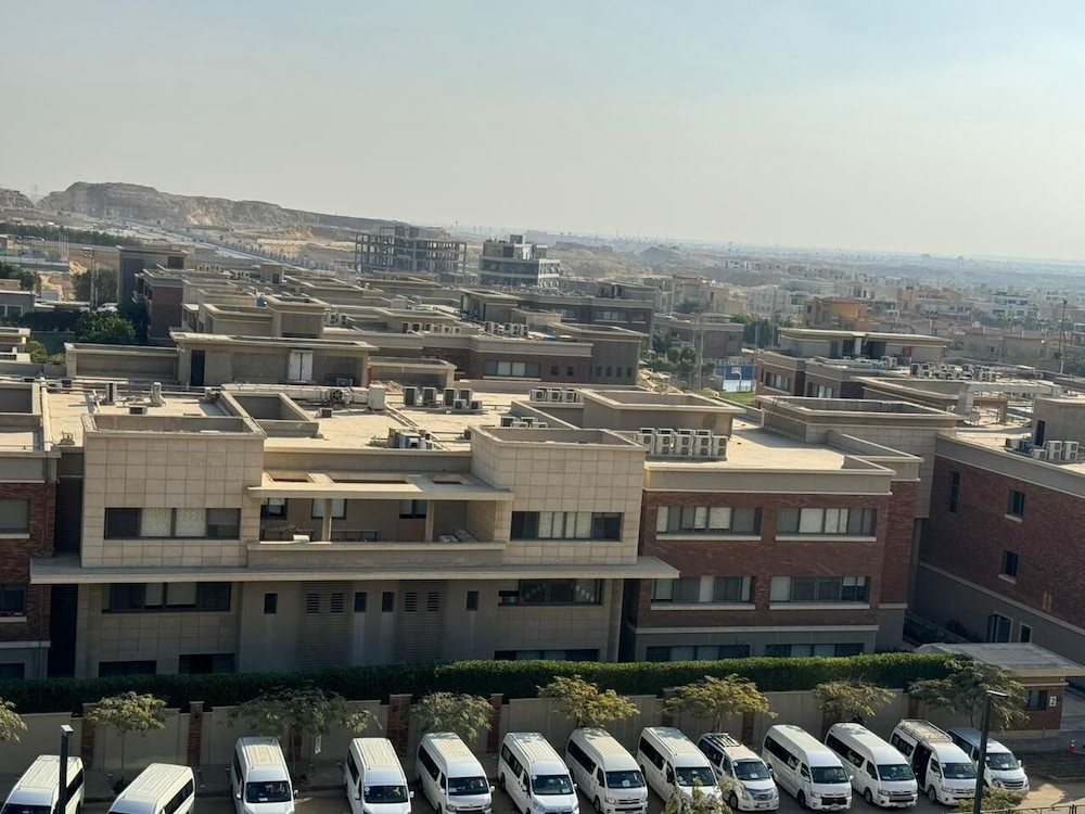 Penthouse with roof-amberville-NEWGIZA