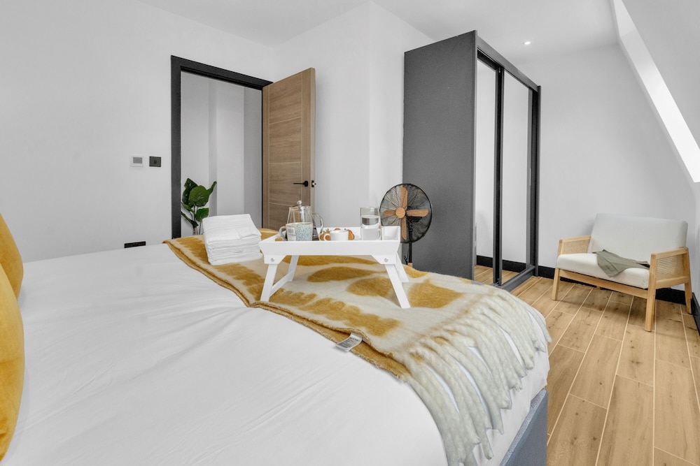 homely - North London Penthouse Finchley