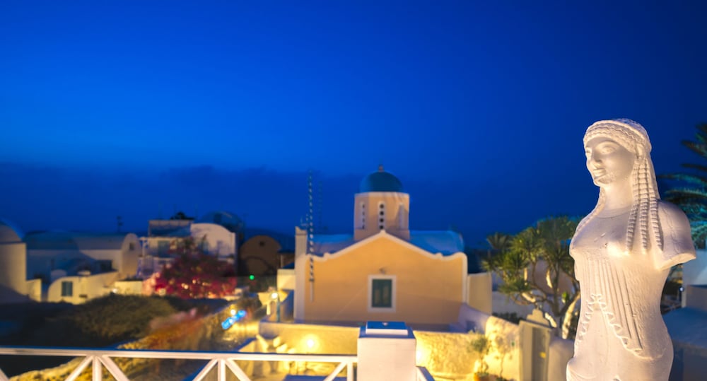 Santorini Paradise