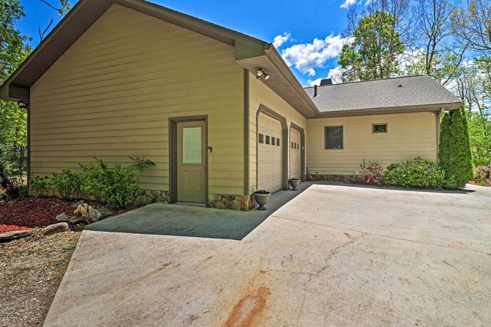 Private Bryson City Ranch Retreat w/ Mtn Views! view 5