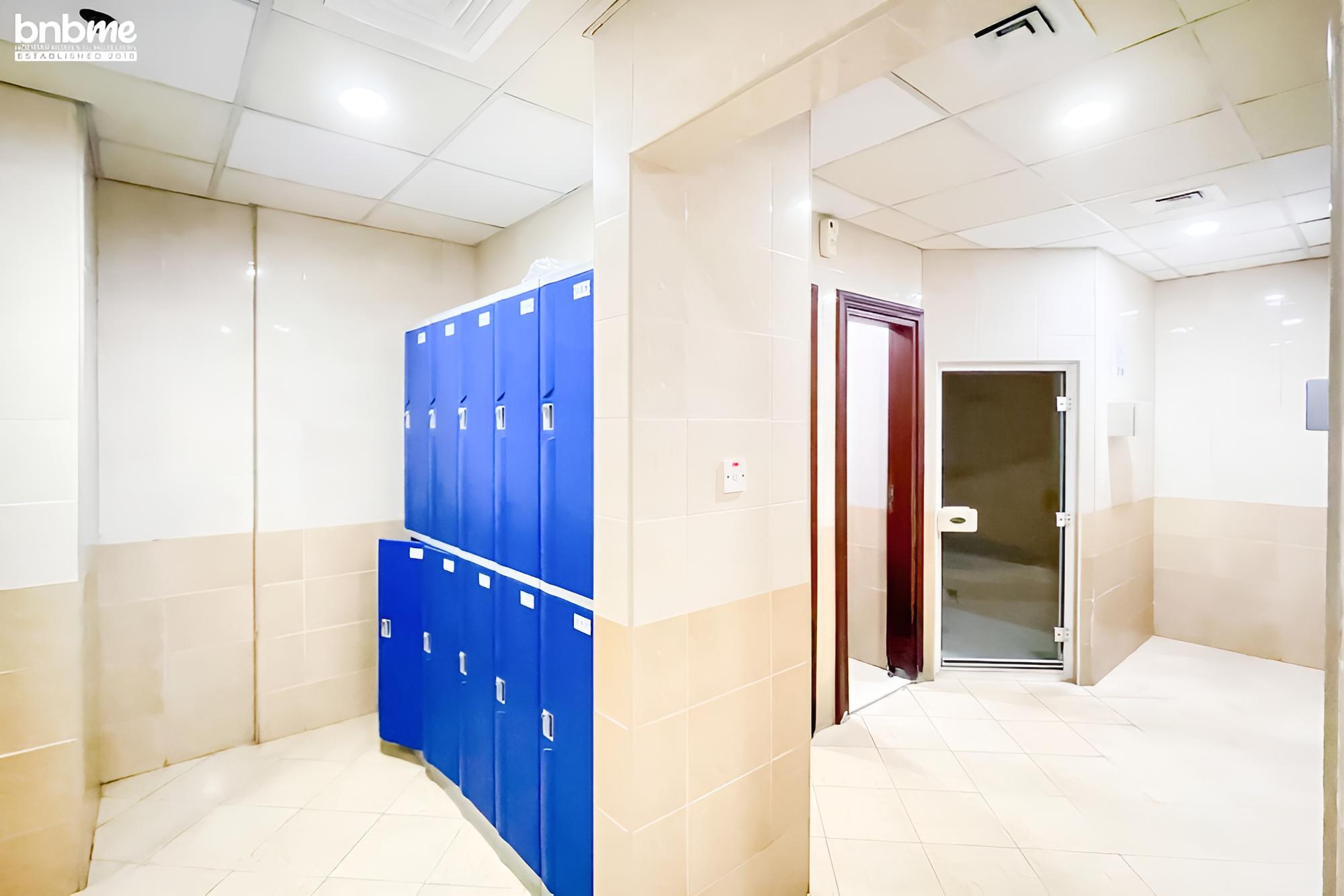 3B Lakepoint Tower 3701 by bnbme homes