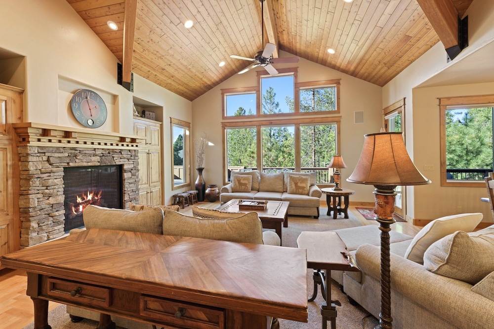 Wallowa 22 4 Bedroom Home