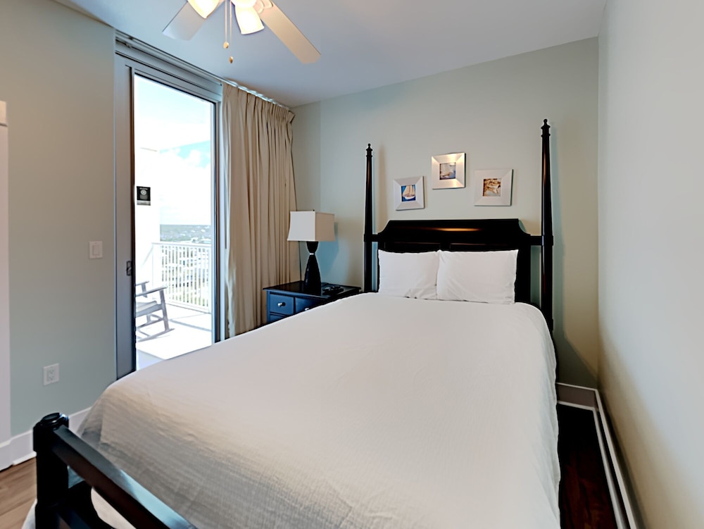Island Towers by Southern Vacation Rentals view 4