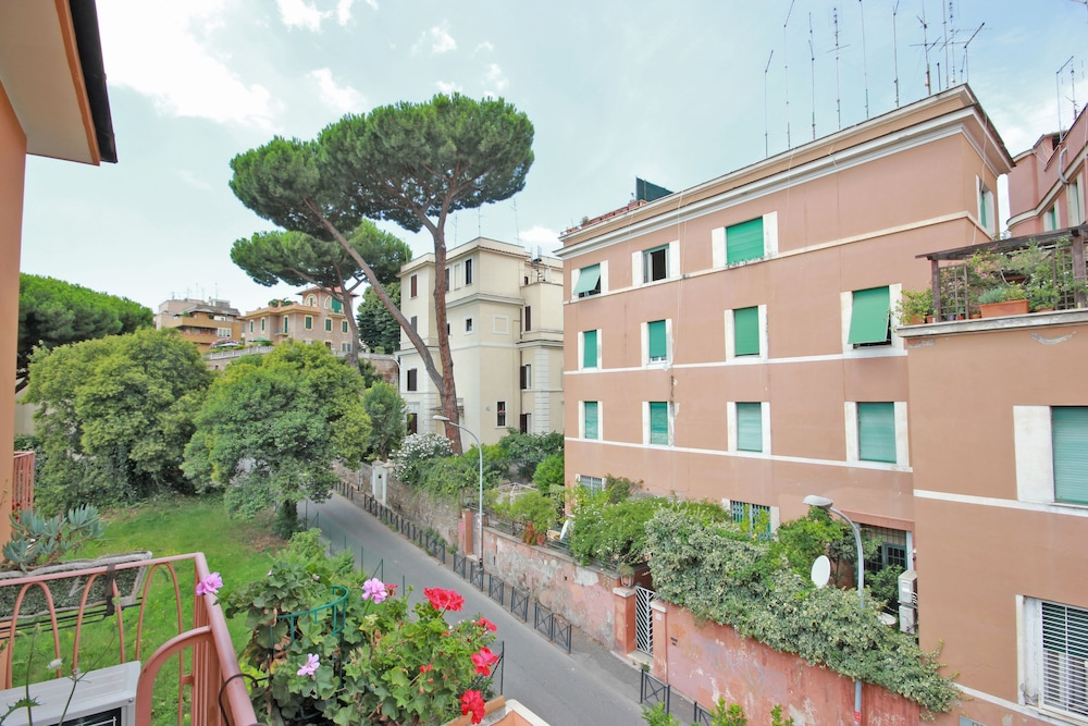 Stairs of Trastevere