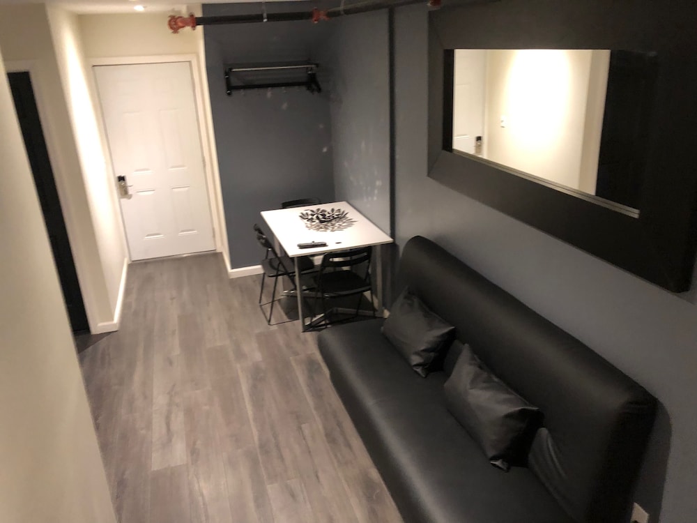 FABE Suites Flat Iron