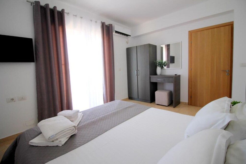 AR Apartments