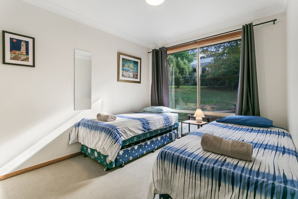 Jarara Cottage view 3