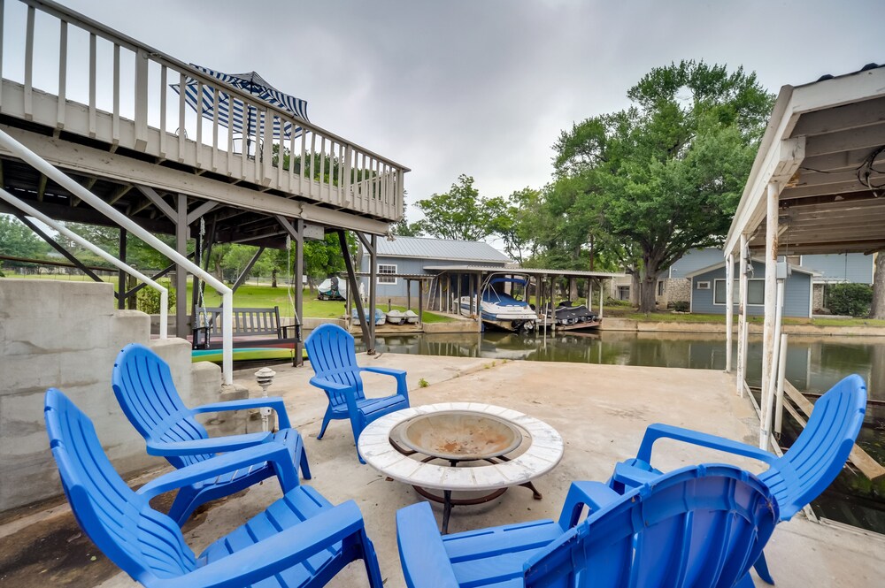 Marble Falls Vacations - Lakefront Granite Shoals Escape w/ Dock! - Property Image 28