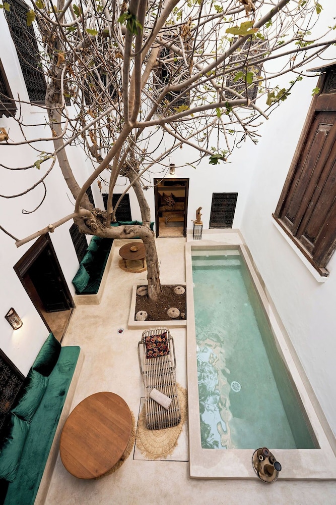 RIAD YLHA