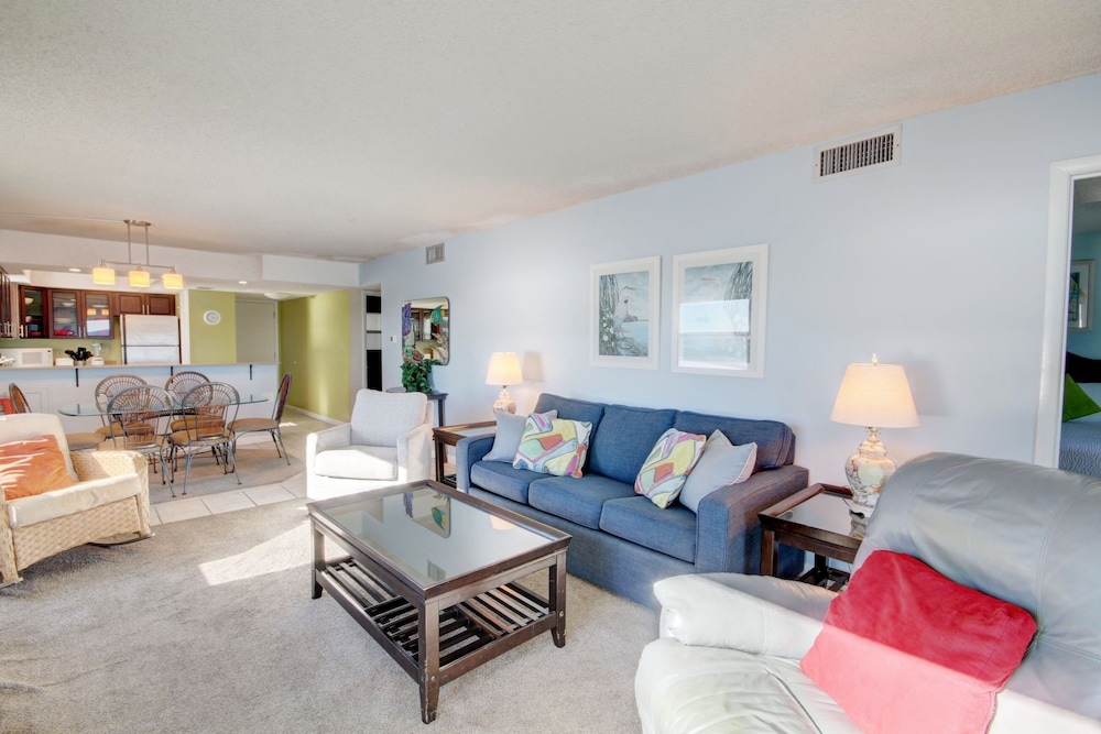 459 El Matador 2 Bedroom Condo