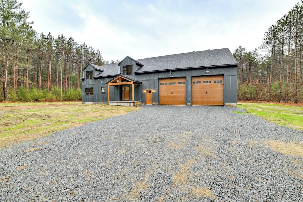 Brantingham Home: ATV & Snowmobile Trails On-site!