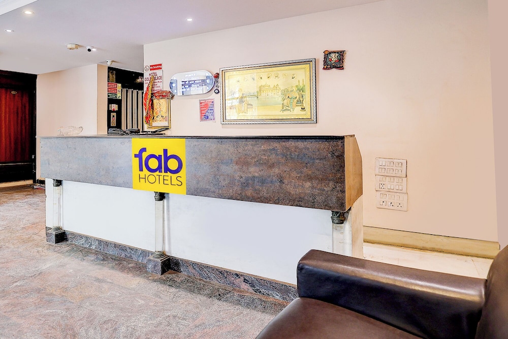 Fabhotel Gold Palace