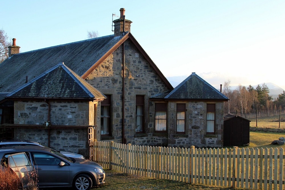 Kingussie Vacations - Shetland Cottage - Property Image 3