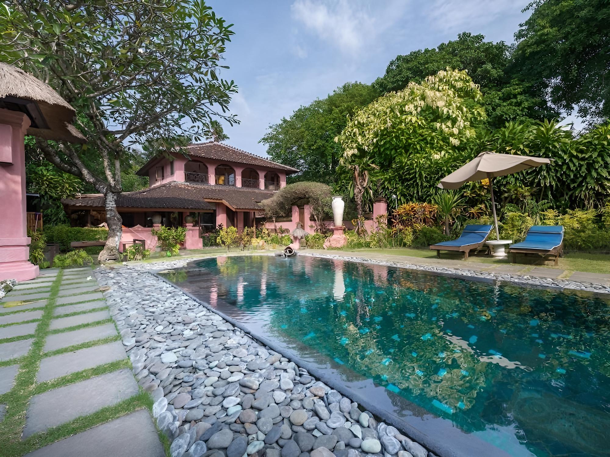 La Taverna Suites