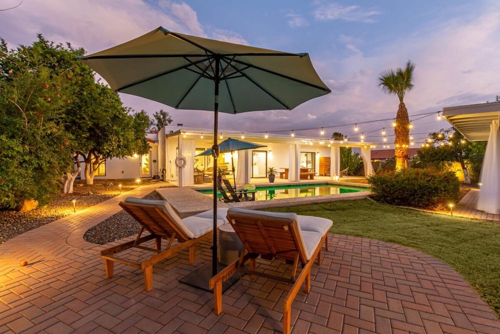 The Larkspur 2 Masters Heated Pool Gameroom