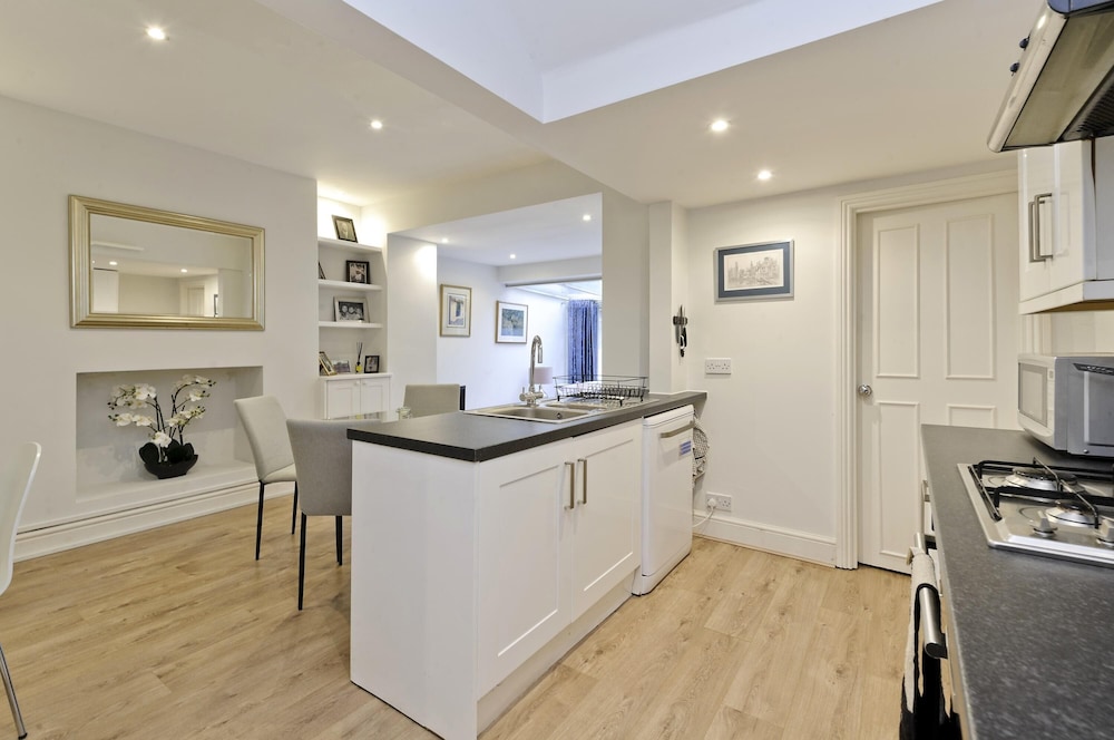 Long Stay Discounts - Cosy 2 Bedroom Flat