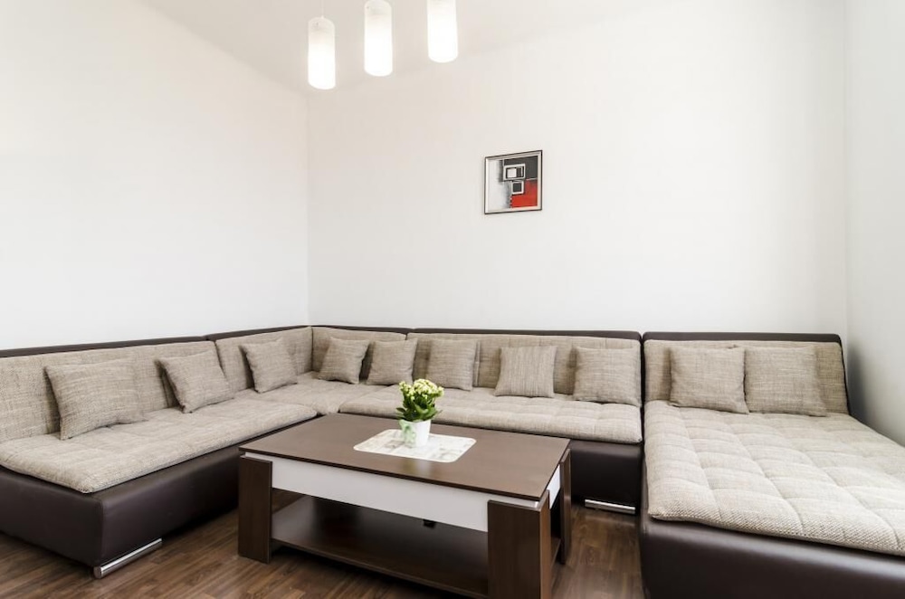 Ploce Apartments - Mama's