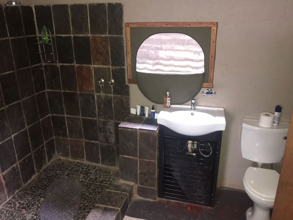 Mthimkhulu Private Game Reserve- Adults Only