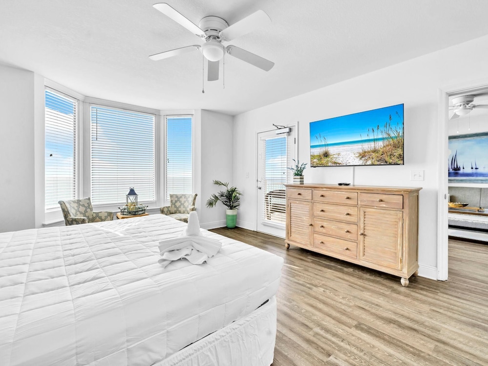 Emerald Beach 931