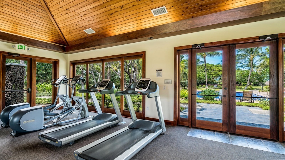 Peaceful Mauna Lani Getaway - Pool, Golf & Private Beach Access - Vrkcv