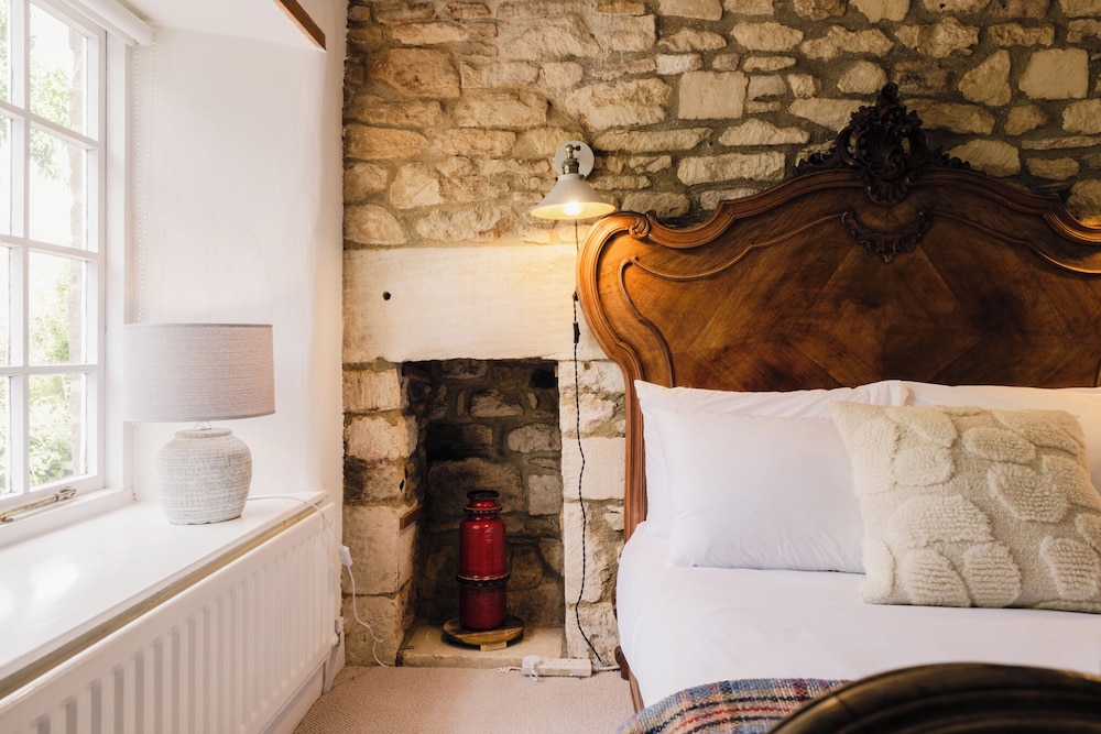 Historic 3 BD Cottage in the Cotswolds