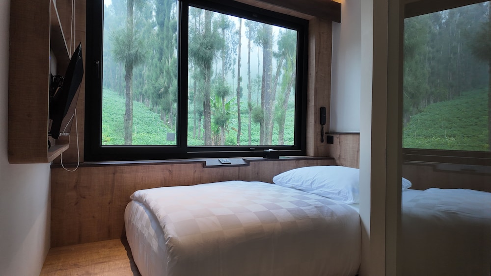 Jambuluwuk Bromo Poshtel