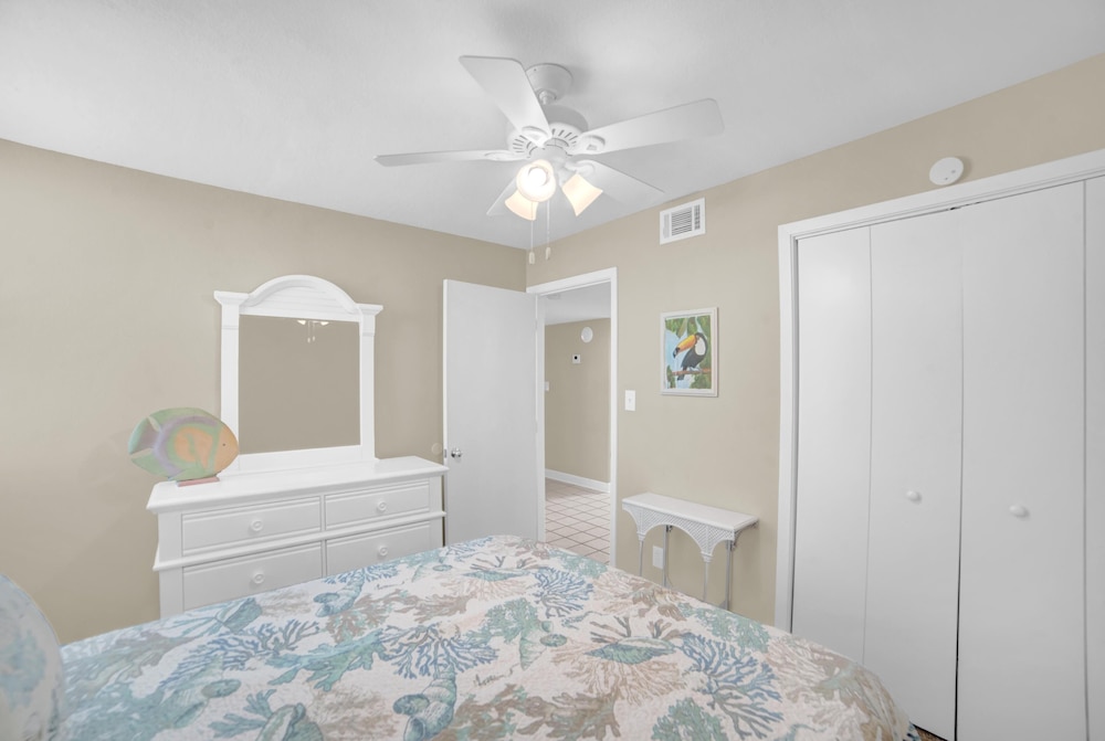 Gulf House 401