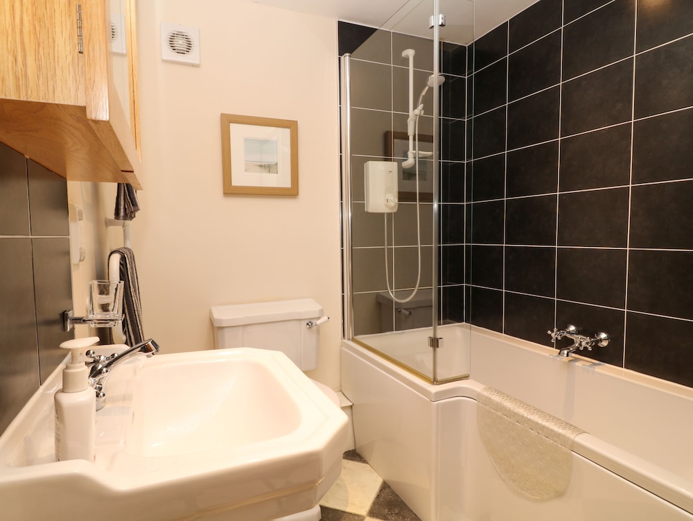 Bude Vacations - Hazel Cottage - Property Image 15