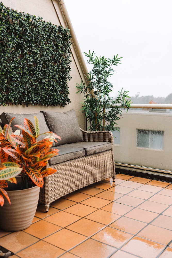 Lakeside 3-bed Apartment With Jacuzzi