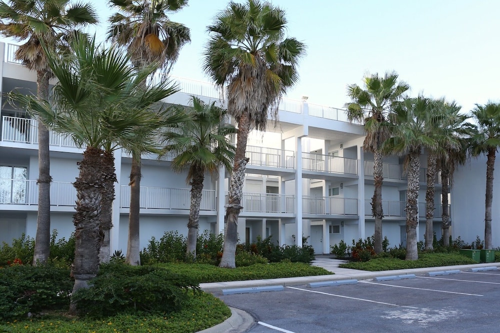 Breakers Condo Unit #210 3 Bedroom Condo by RedAwning