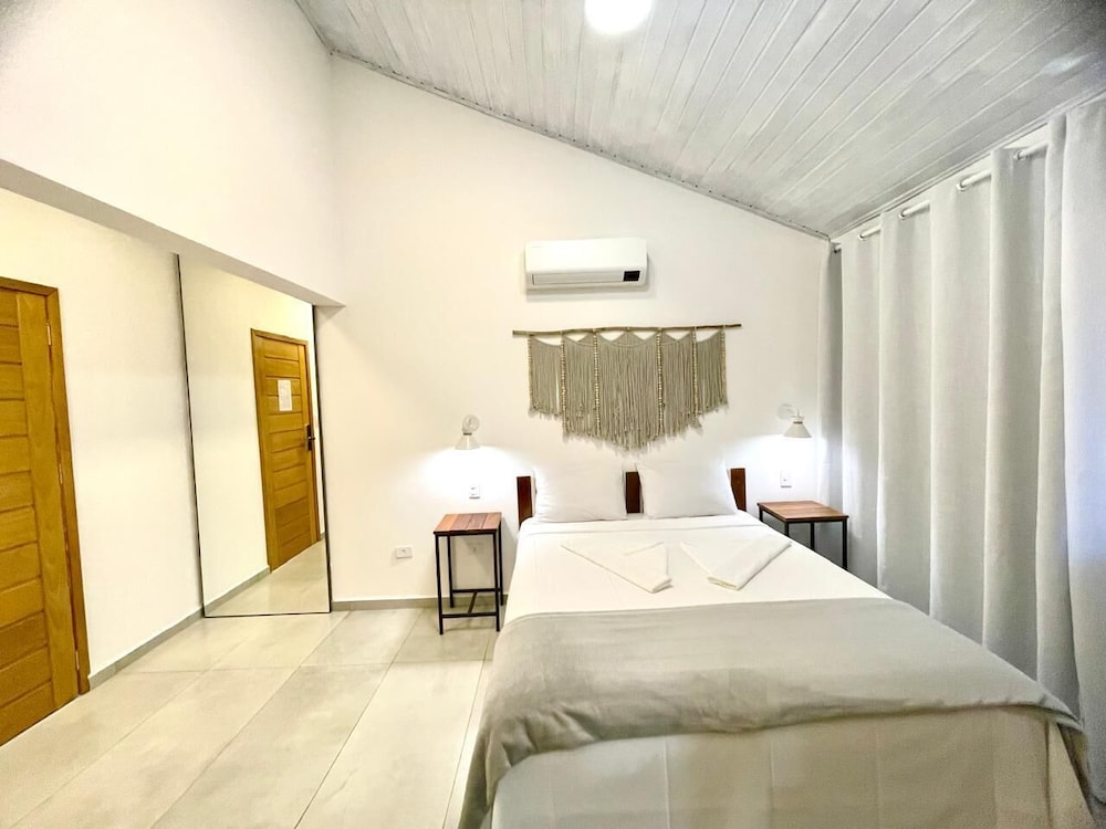 Santomar Guest House