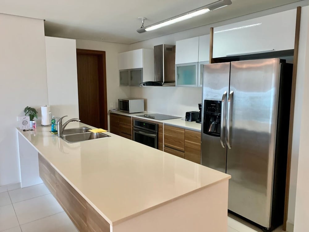 Silver View Park I 2 Bedroom Apt in Costa del Este