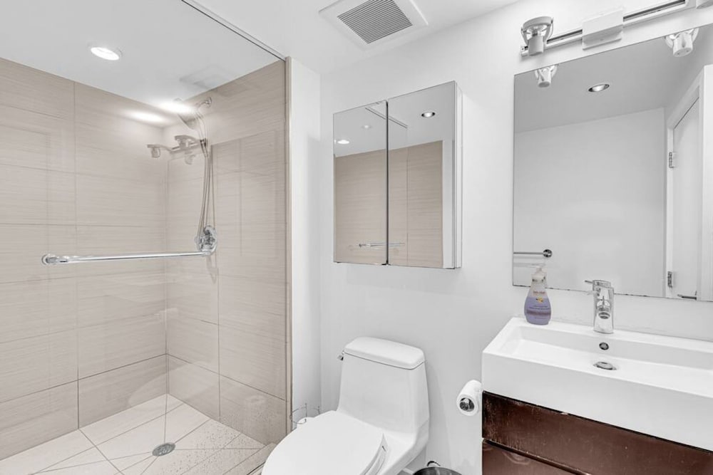 Bright Basement Suite