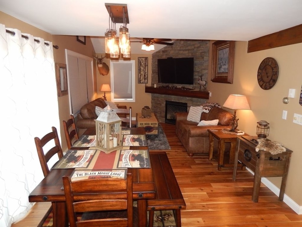Galena Vacations - Farmstead House - Property Image 5