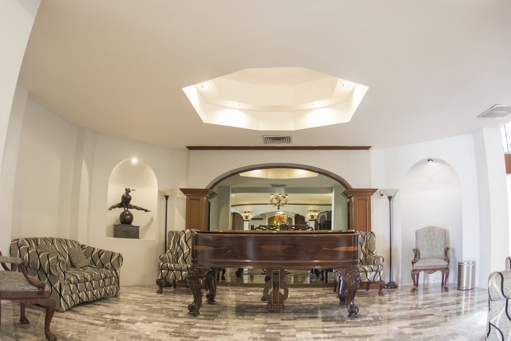 Tampico Vacations - Hotel Posada de Tampico - Property Image 2