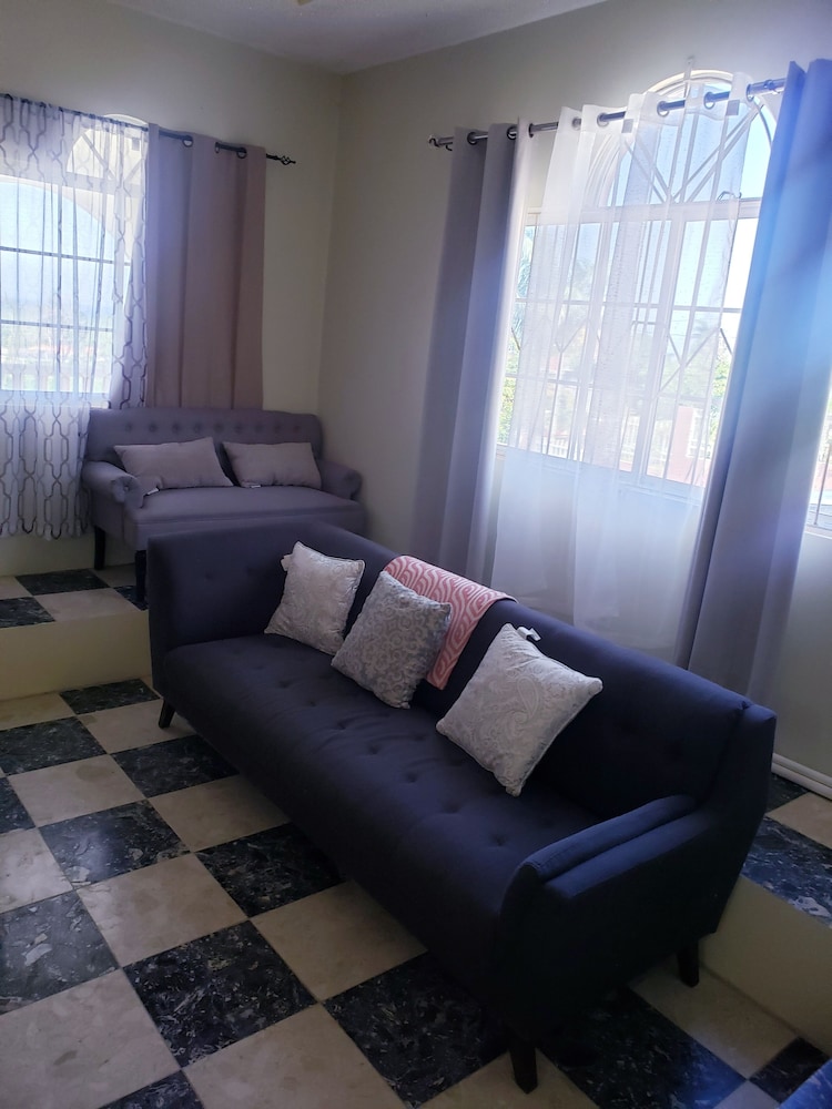 Comfy Apartments